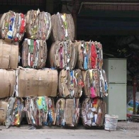 長興島回收廢品